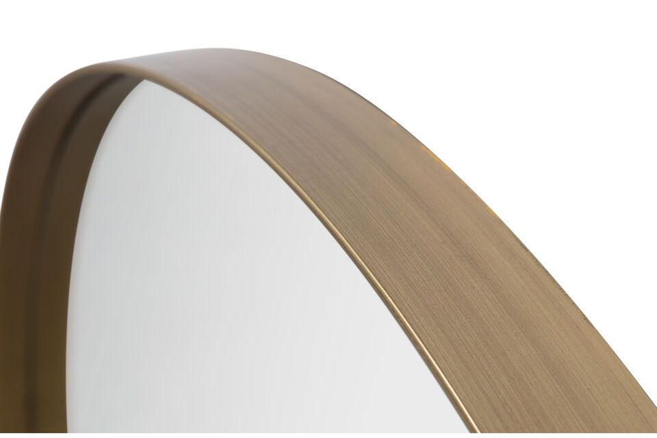 With a matte finish in gold color, it features a durable and strong HRP sheet metal edge