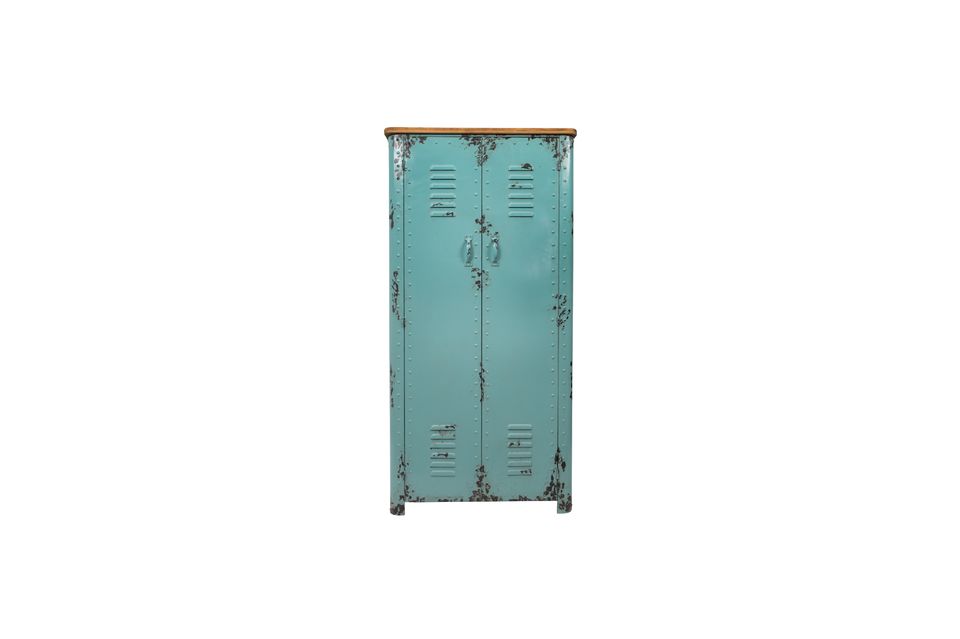 Rusty Wardrobe - 9