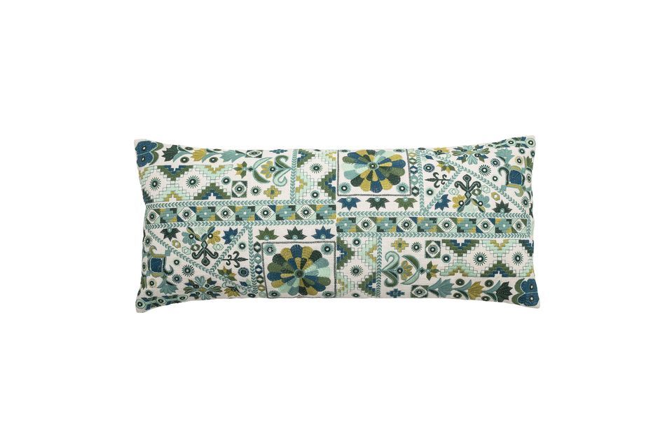 This richly patterned cushion will stand out once placed on your couch