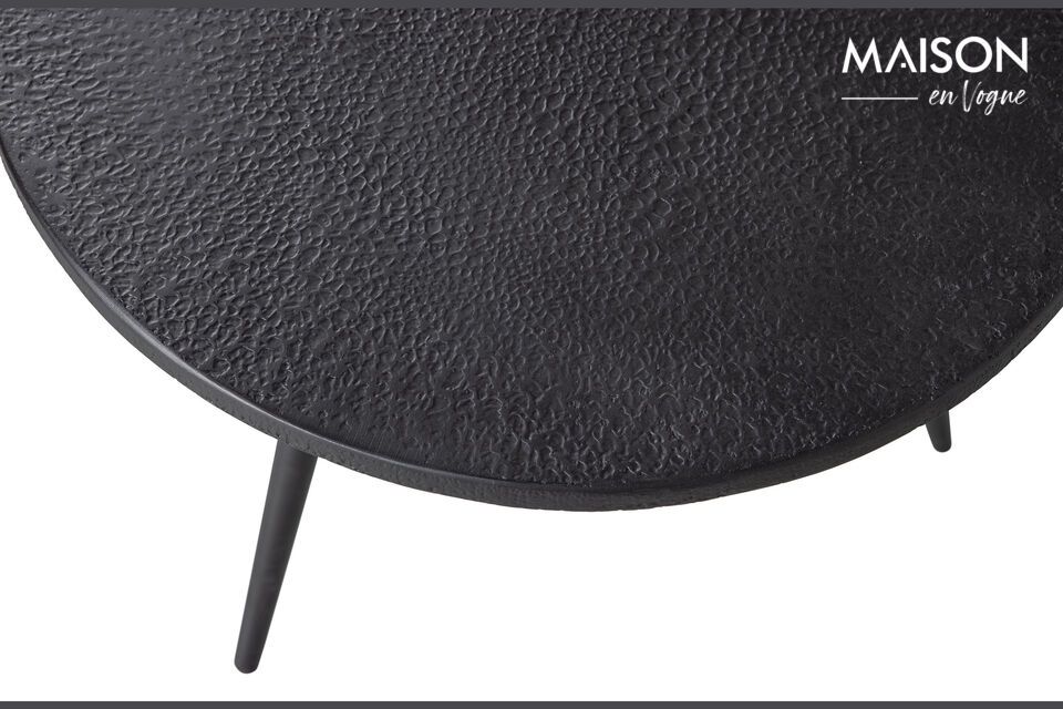 Their sleek, elegant design is highlighted by finely sculpted matte black metal legs