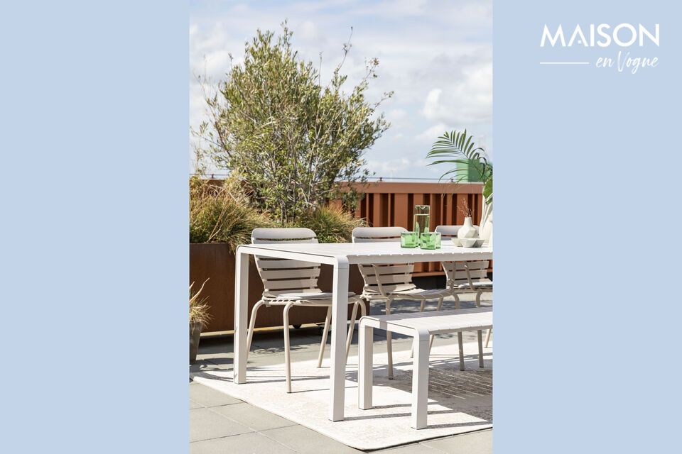 Discover the minimalist charm and functionality of the Vondel Small White Aluminum Bench