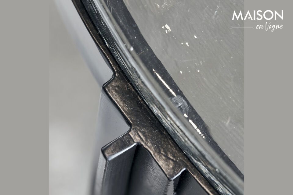 Designed with a sturdy black iron structure