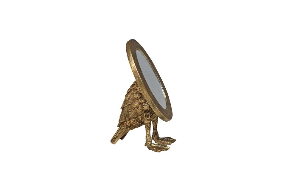 Oval and gilded, the Sorbiers mirror seems at first glance to be a classic creation
