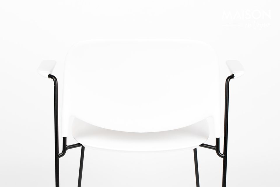 A white armchair, easily stackable, with a reinforced seat