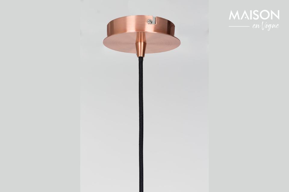 The Retro 70 copper suspension has a bold and original design