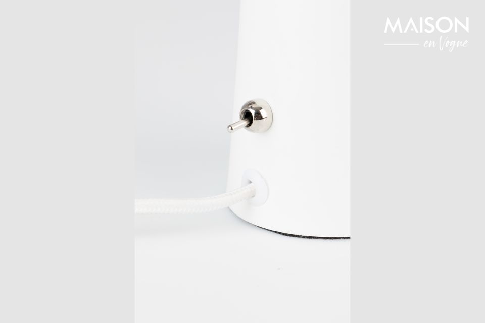 Its simple design looks like a small white spotlight, in an elegant and innovative style