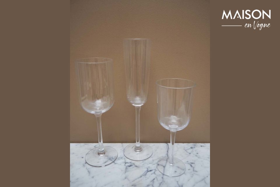 The classic and timeless Victoria white wine glass