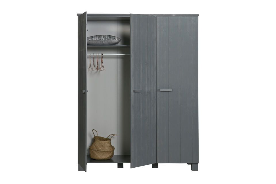 Dark wood 3 discount door wardrobe