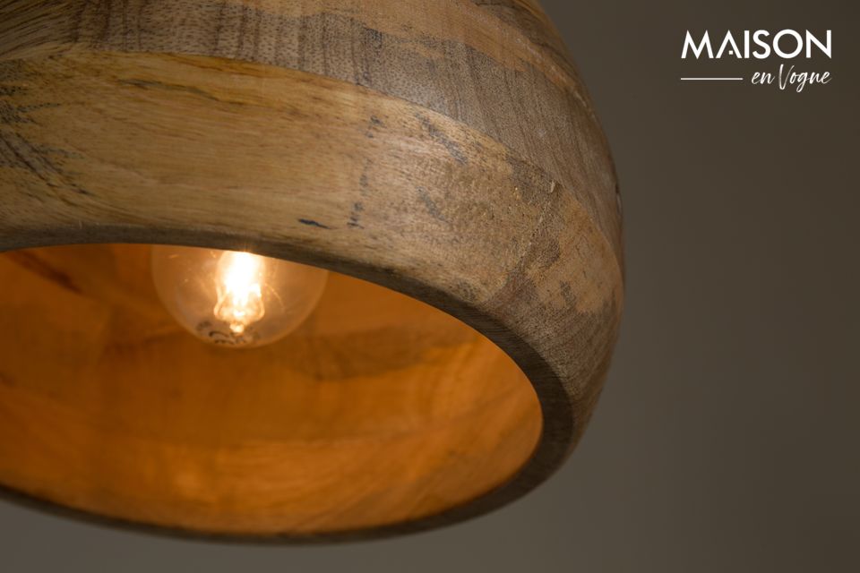 A natural and unique handcrafted luminaire