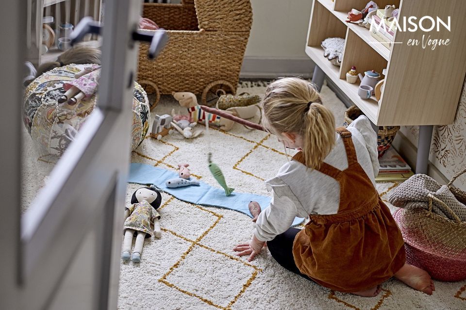 A carpet signed by Bloomingville in a cosy spirit